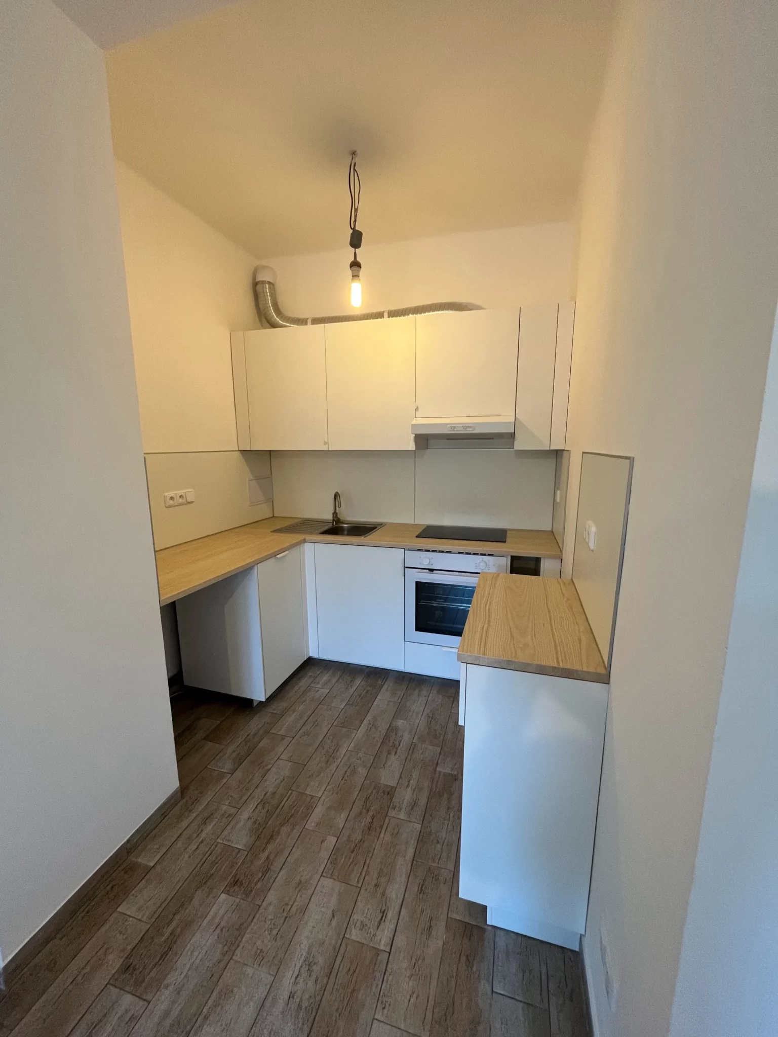 Rekonstrukce bytu Praha 6 Bělohorská (19)