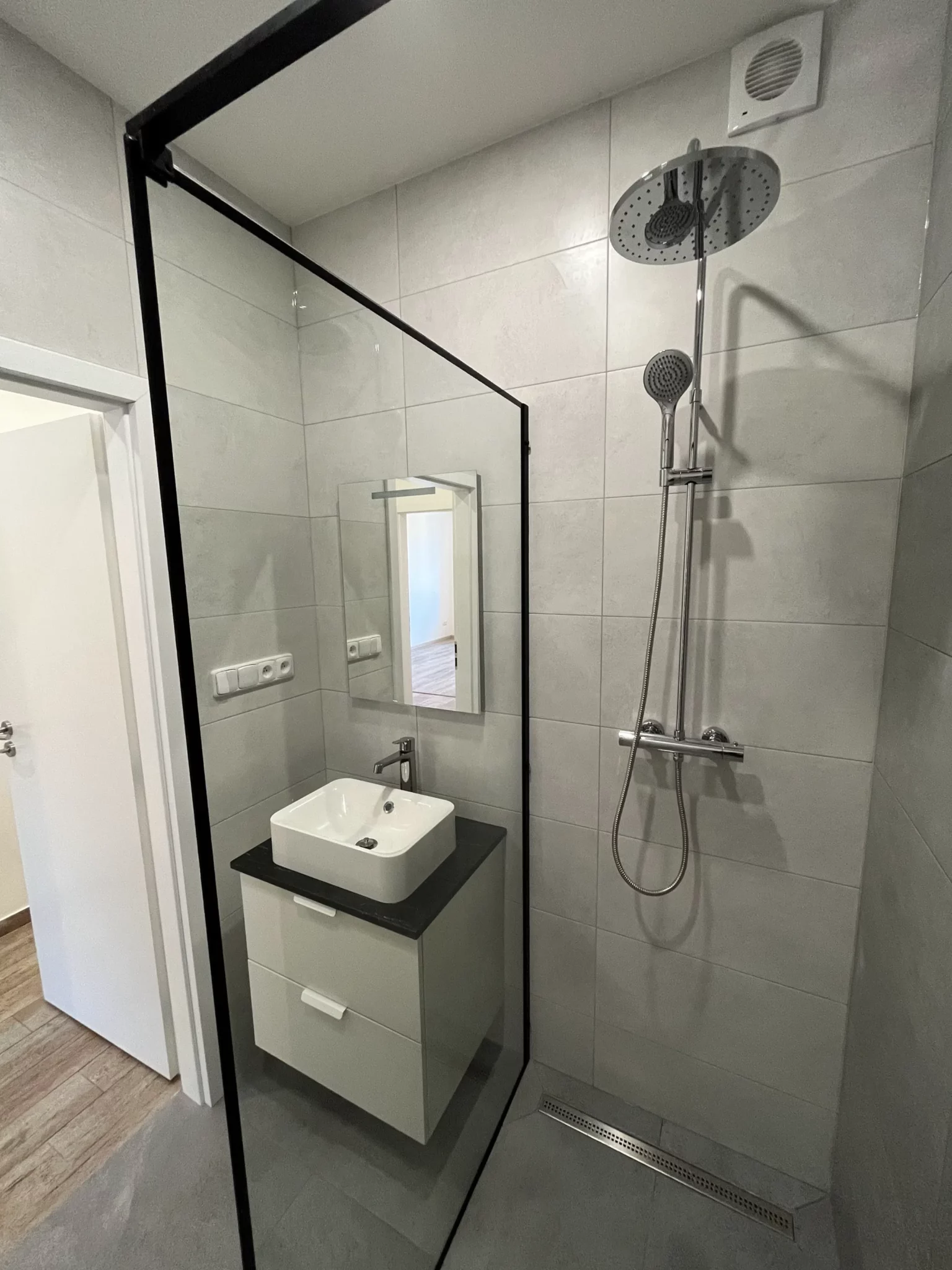 Rekonstrukce bytu Praha 6 Bělohorská (36)