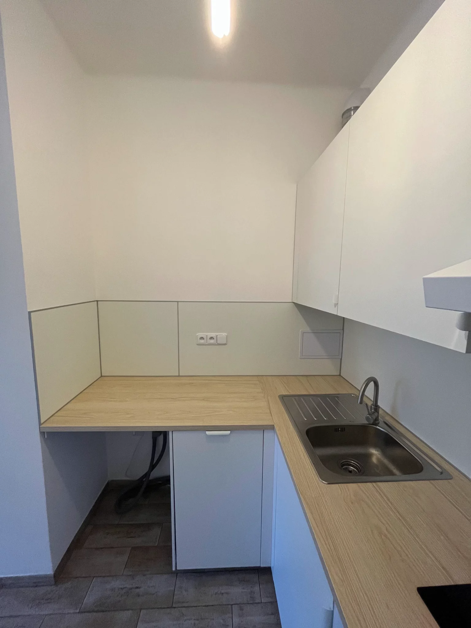 Rekonstrukce bytu Praha 6 Bělohorská (66)